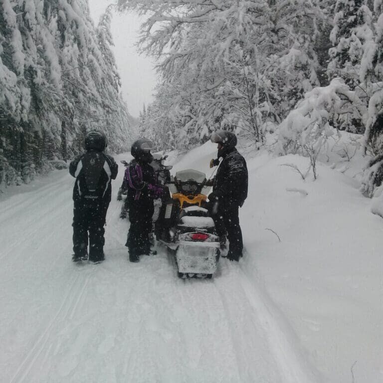 snowmobiling 12-27-14 (5)